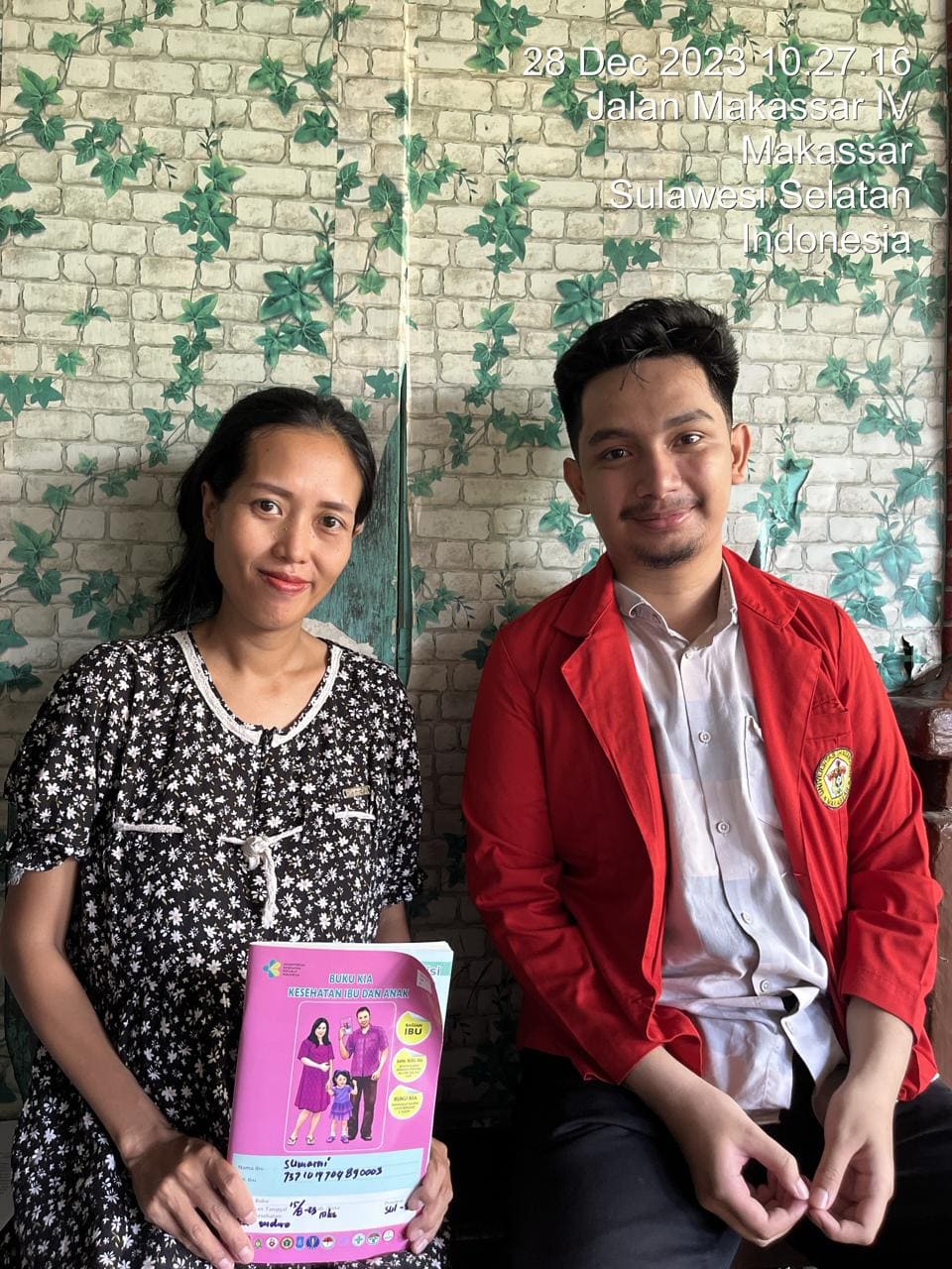 Bersama Ibu Asuh Kedua Ibu Sumarni